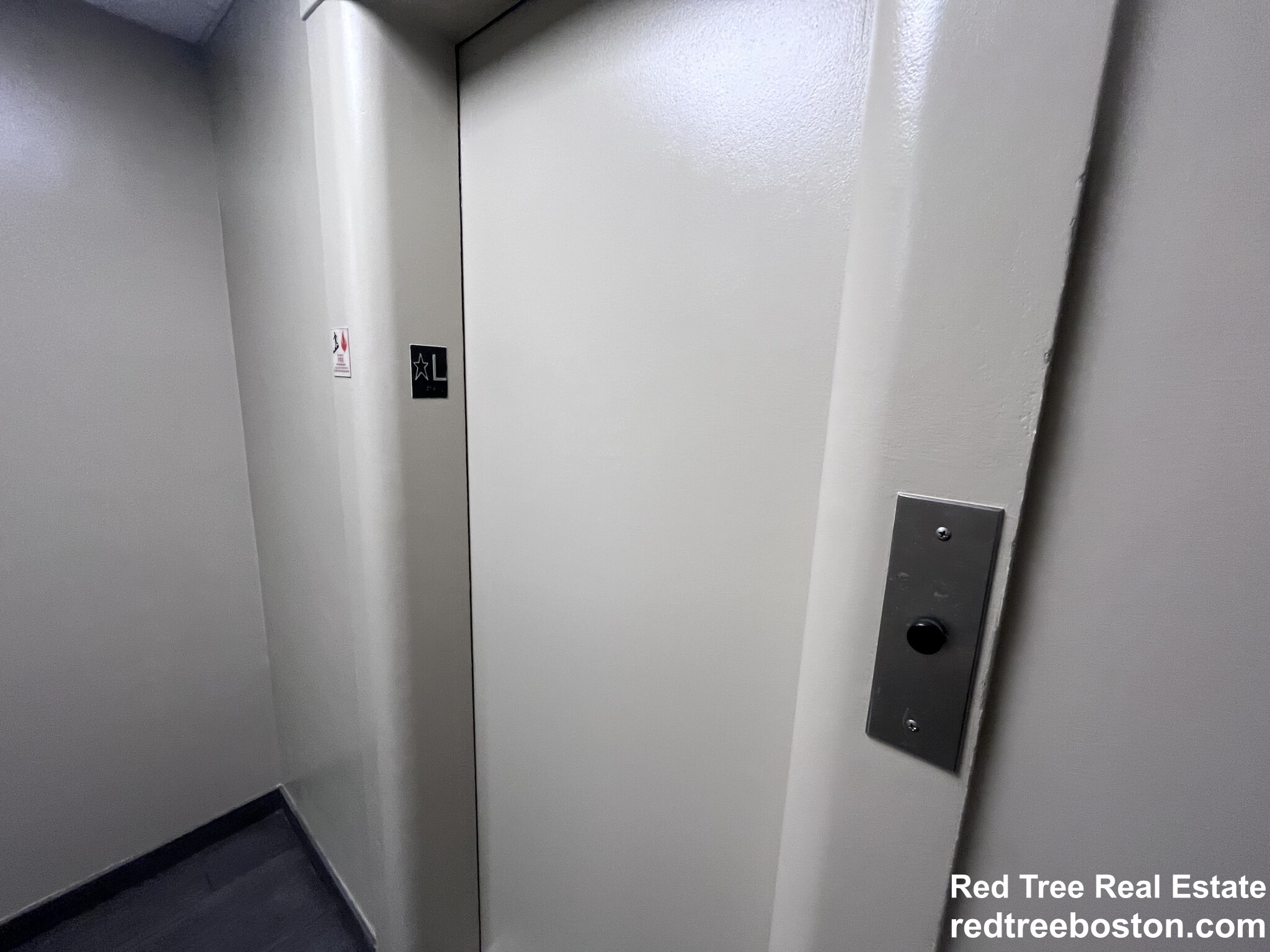 33 Lancaster Ter, Corey Hill