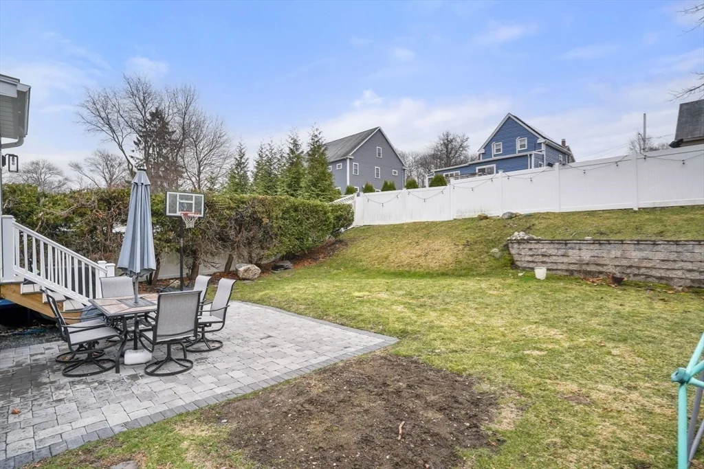 62 Sycamore Rd, Melrose