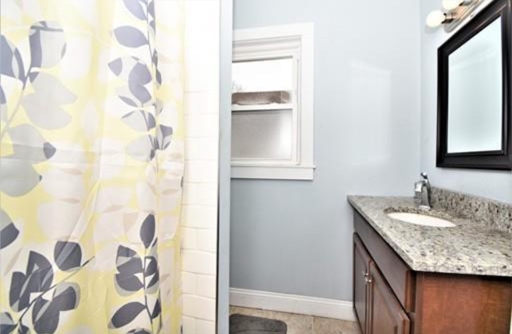 522 Broadway, Linden