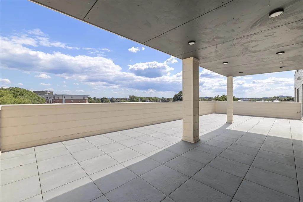 267 Old Colony Ave, South Boston