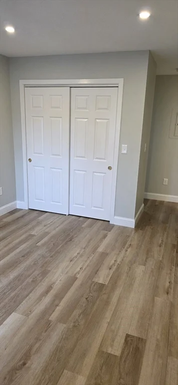 284 N Main St, Mansfield