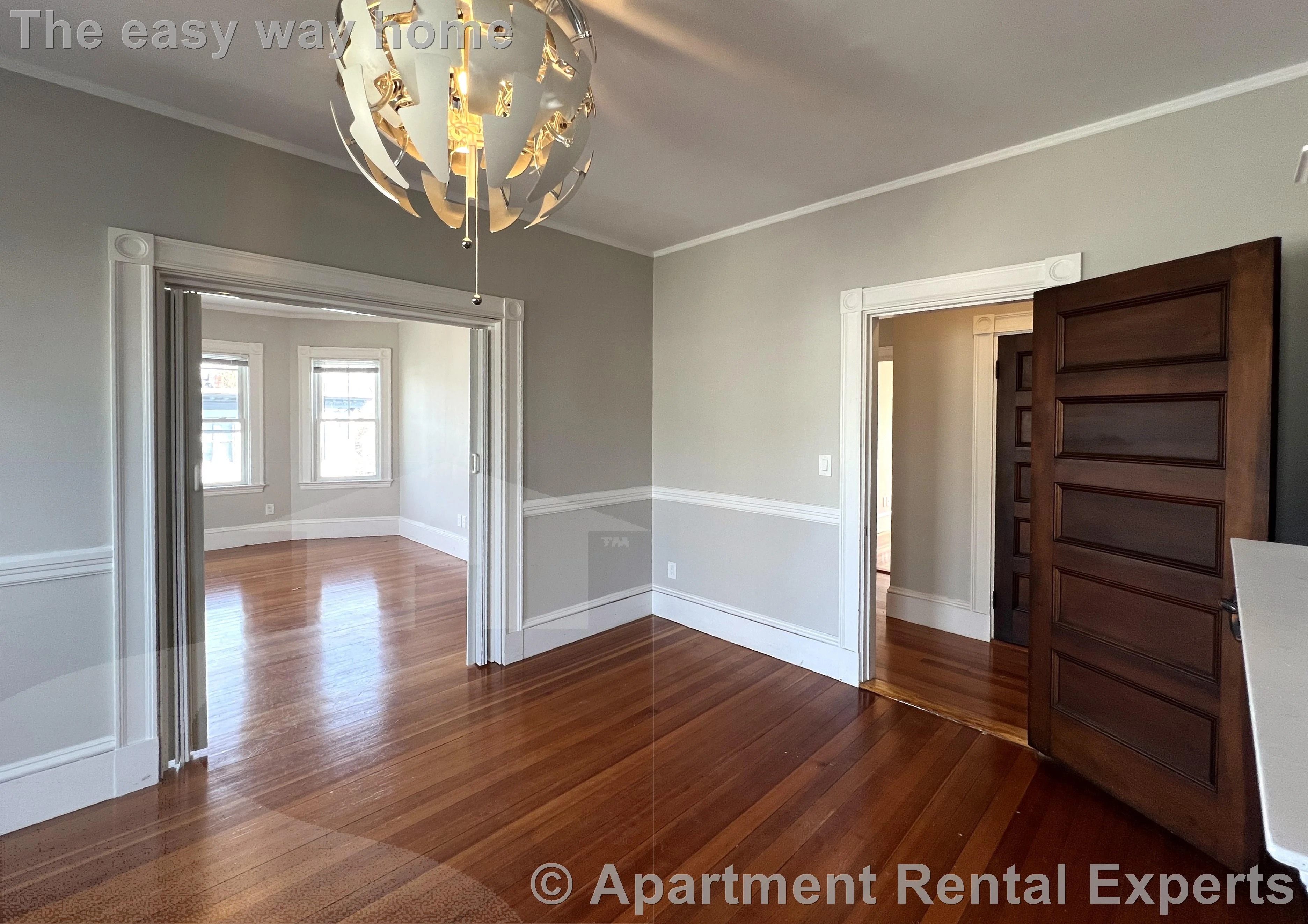 107 Oxford St, Porter Square