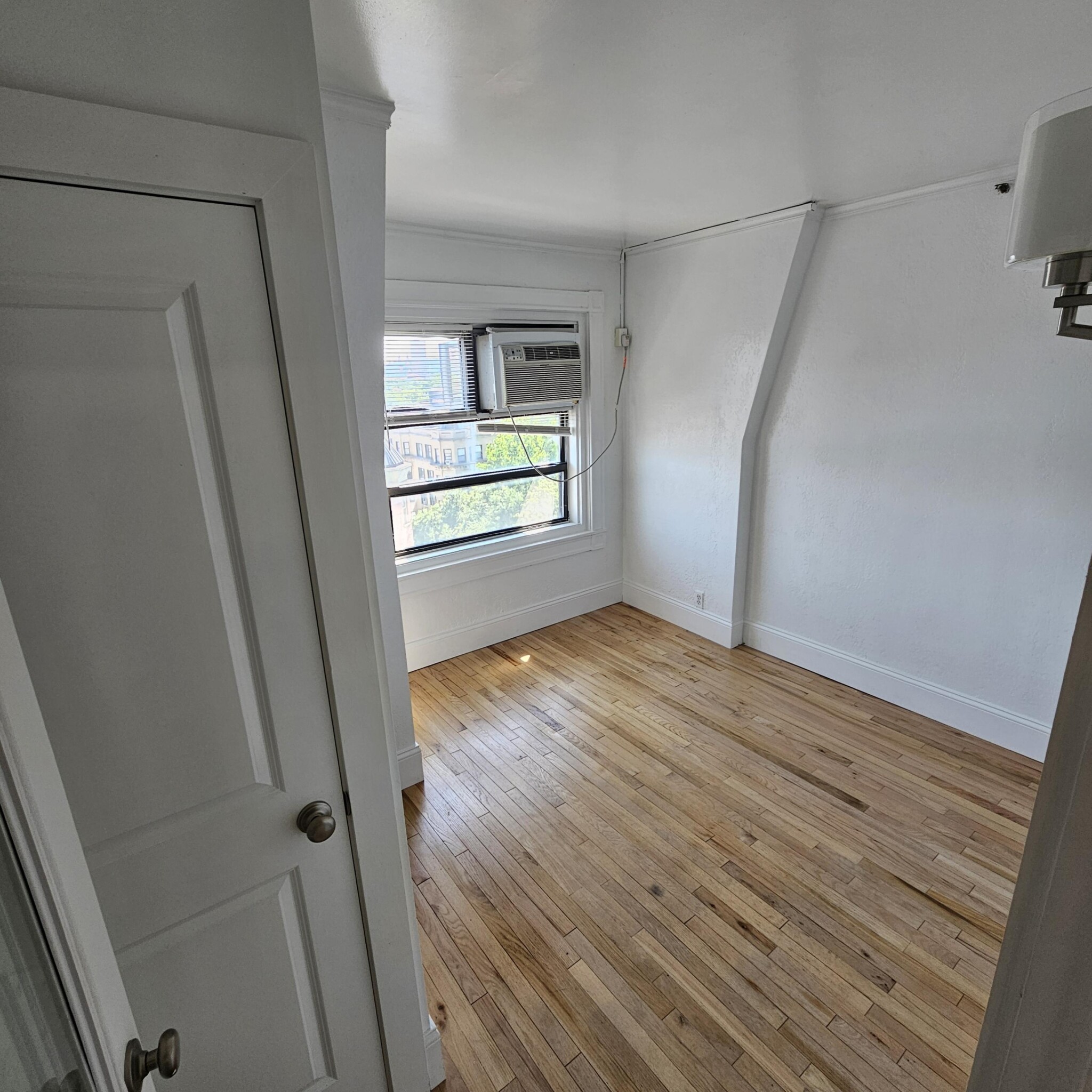 91 Westland Ave, Fenway