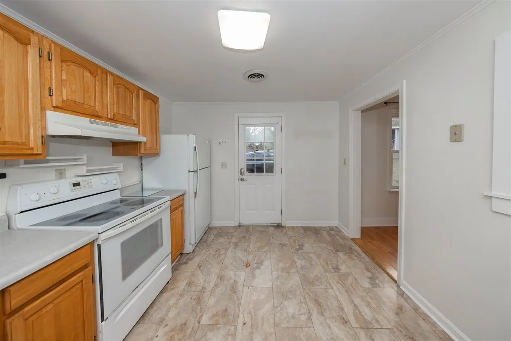 92 Milk St, Westborough