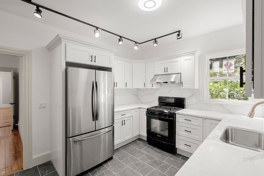 107 Ellery St, Harvard Square