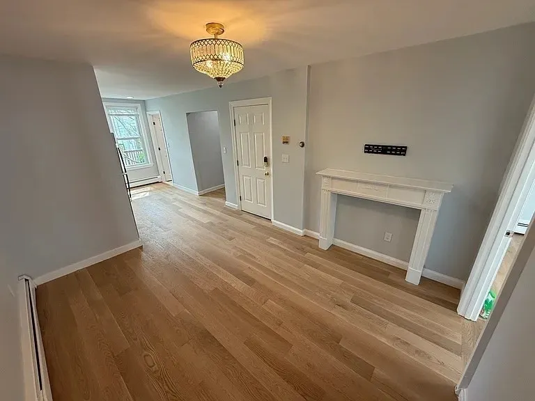 655 East 7th St, South Boston