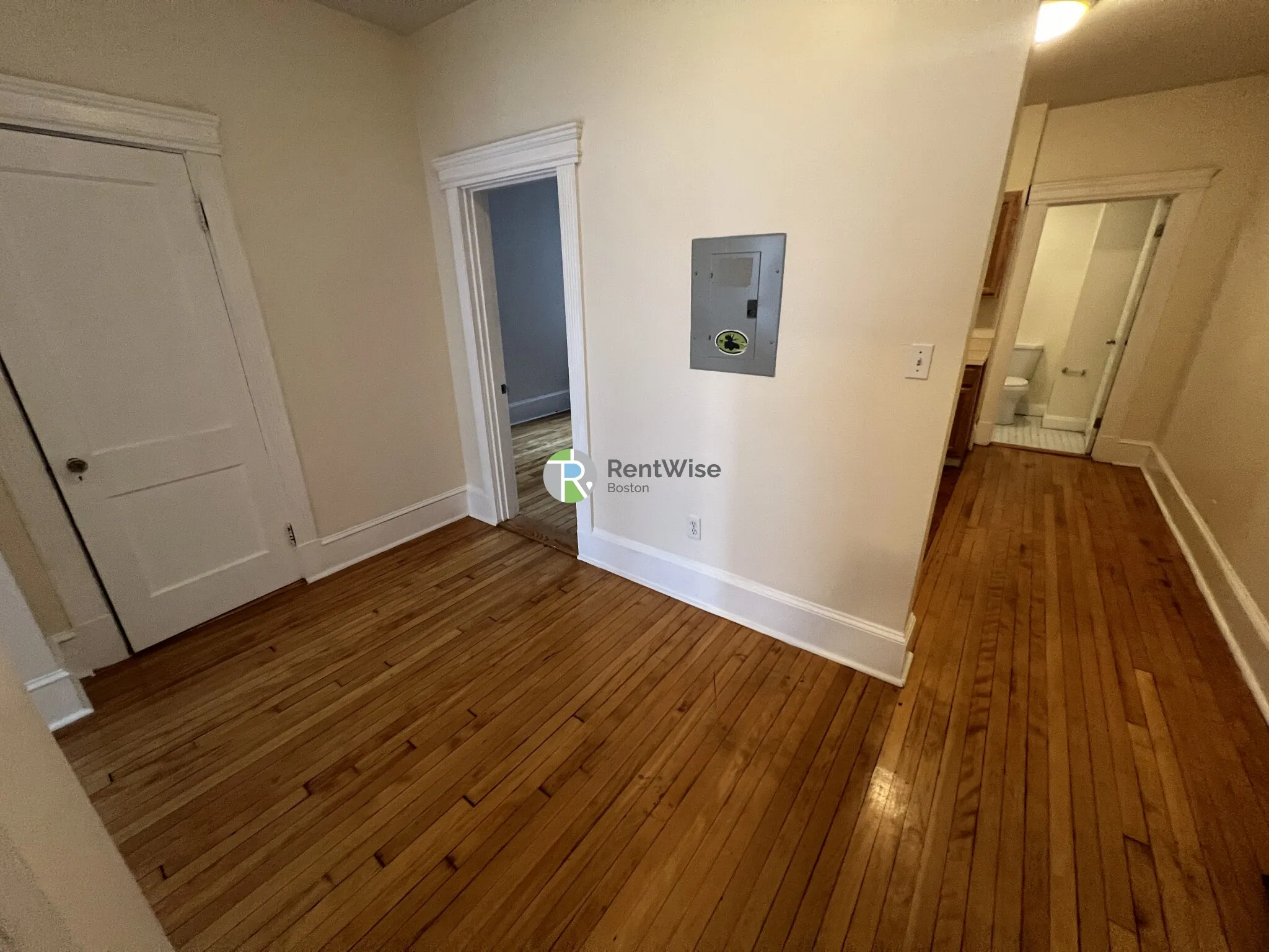 20 Royce Rd, Brighton