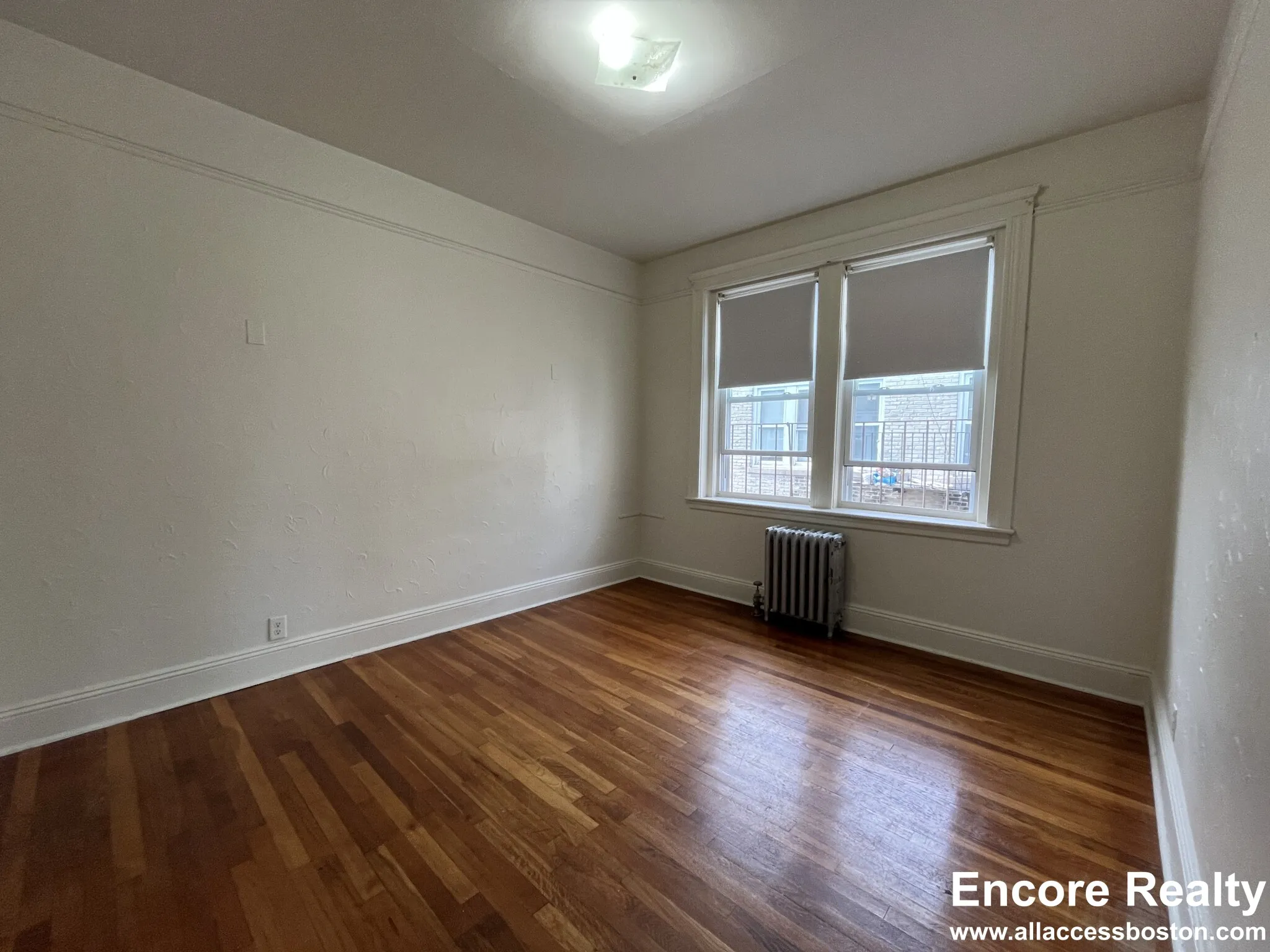 1687 Commonwealth Ave, Brighton