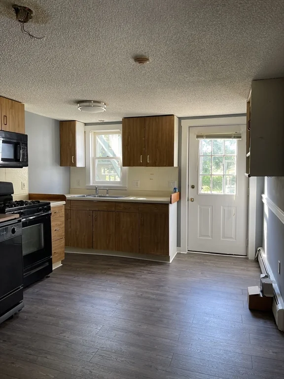 4 West St, Wrentham