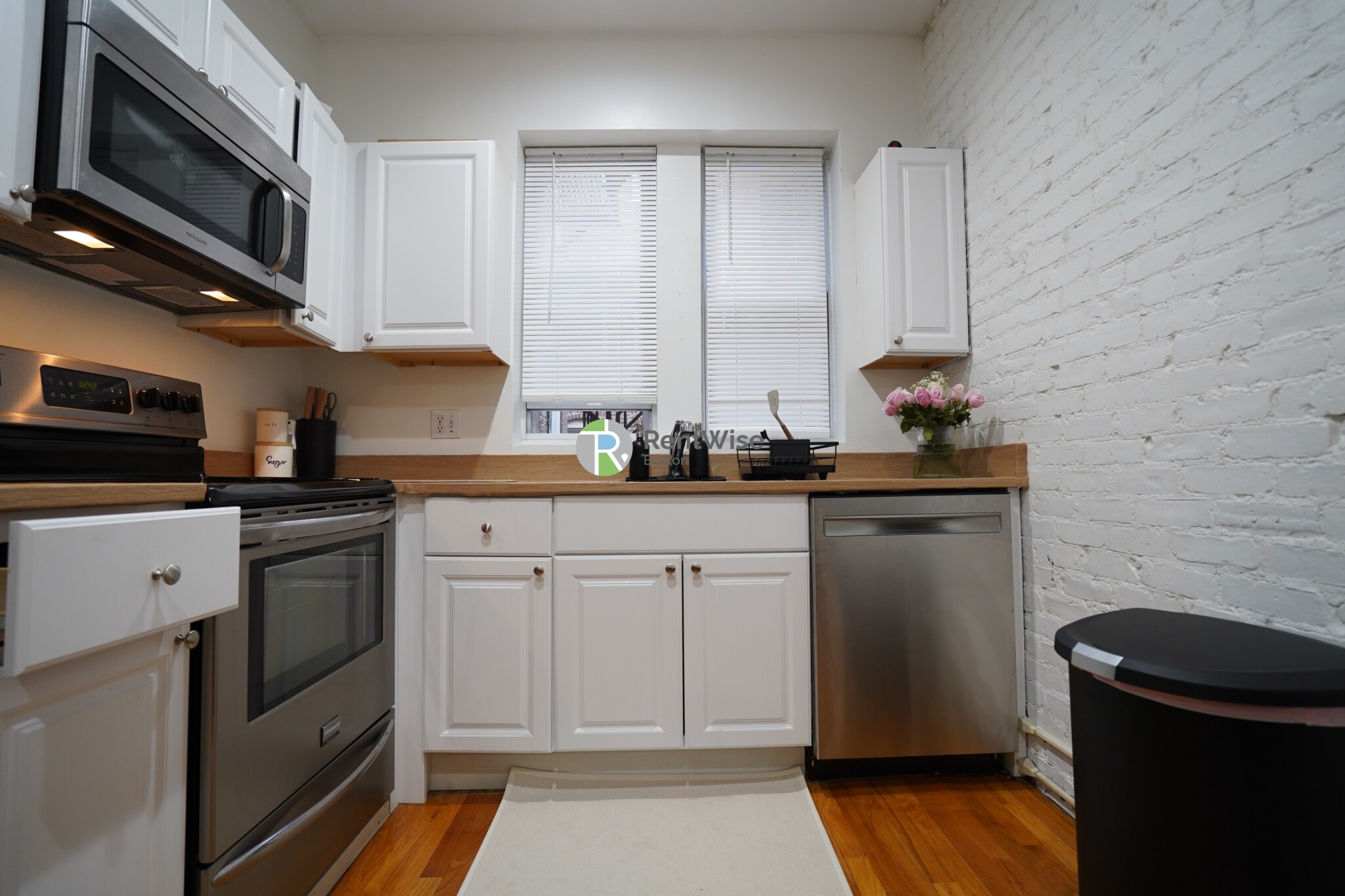 6 Cleveland Pl, North End