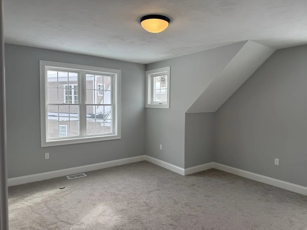 23 Kashmir's Way, Middleboro