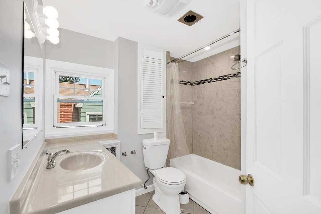 15 Knoll, Roslindale