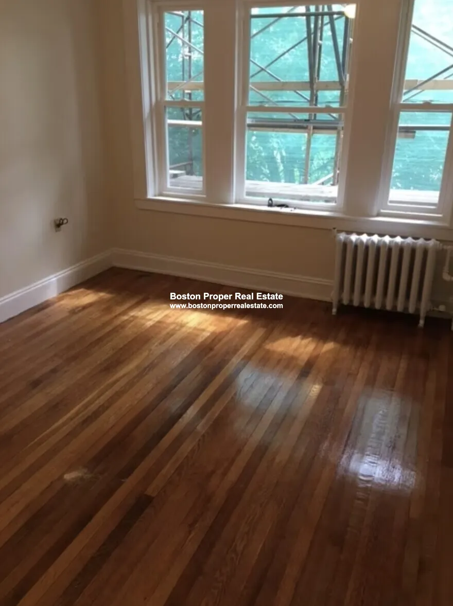 1175 Boylston St, Fenway