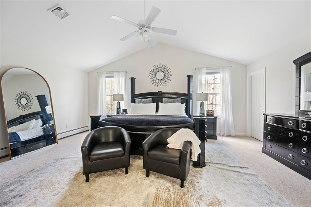 86 Pioneer Trail, Plymouth