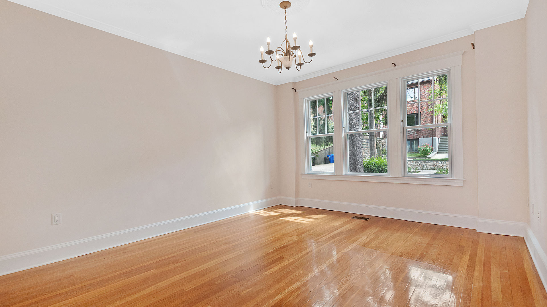 273 Mason Ter, Corey Hill