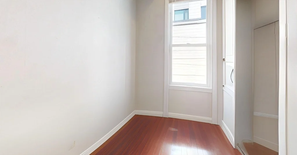 315 Silver, South Boston