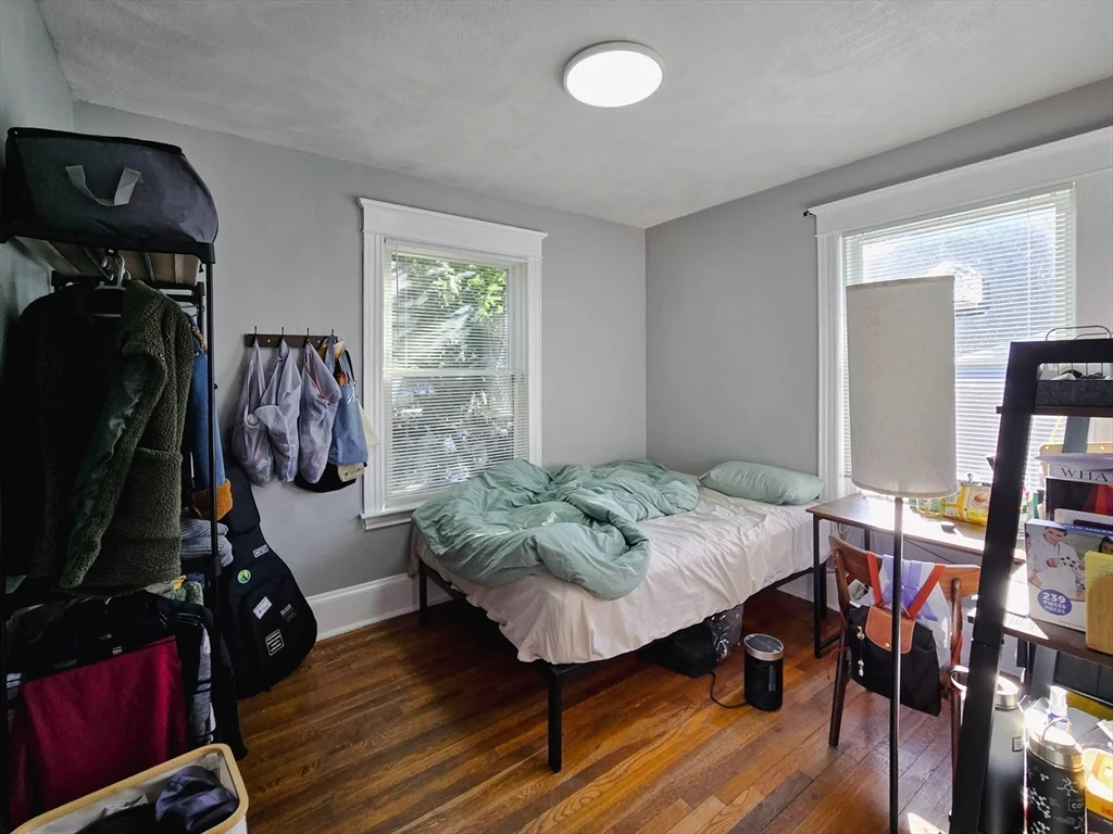 229-231 Chestnut Hill Ave, Brighton