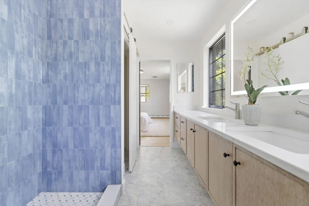 180 Eliot St, Chestnut Hill