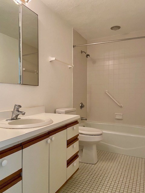 760 Highland Ave, Needham