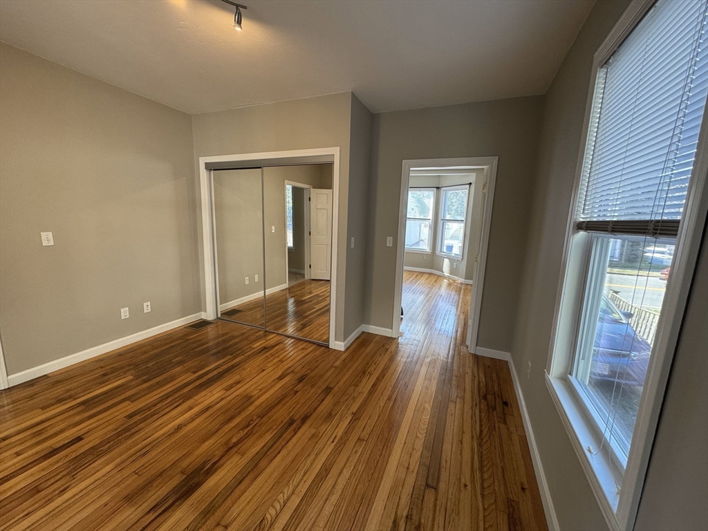 49 Paradise Rd, Swampscott