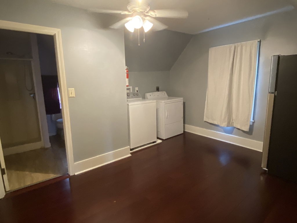 99 Walnut St, Malden