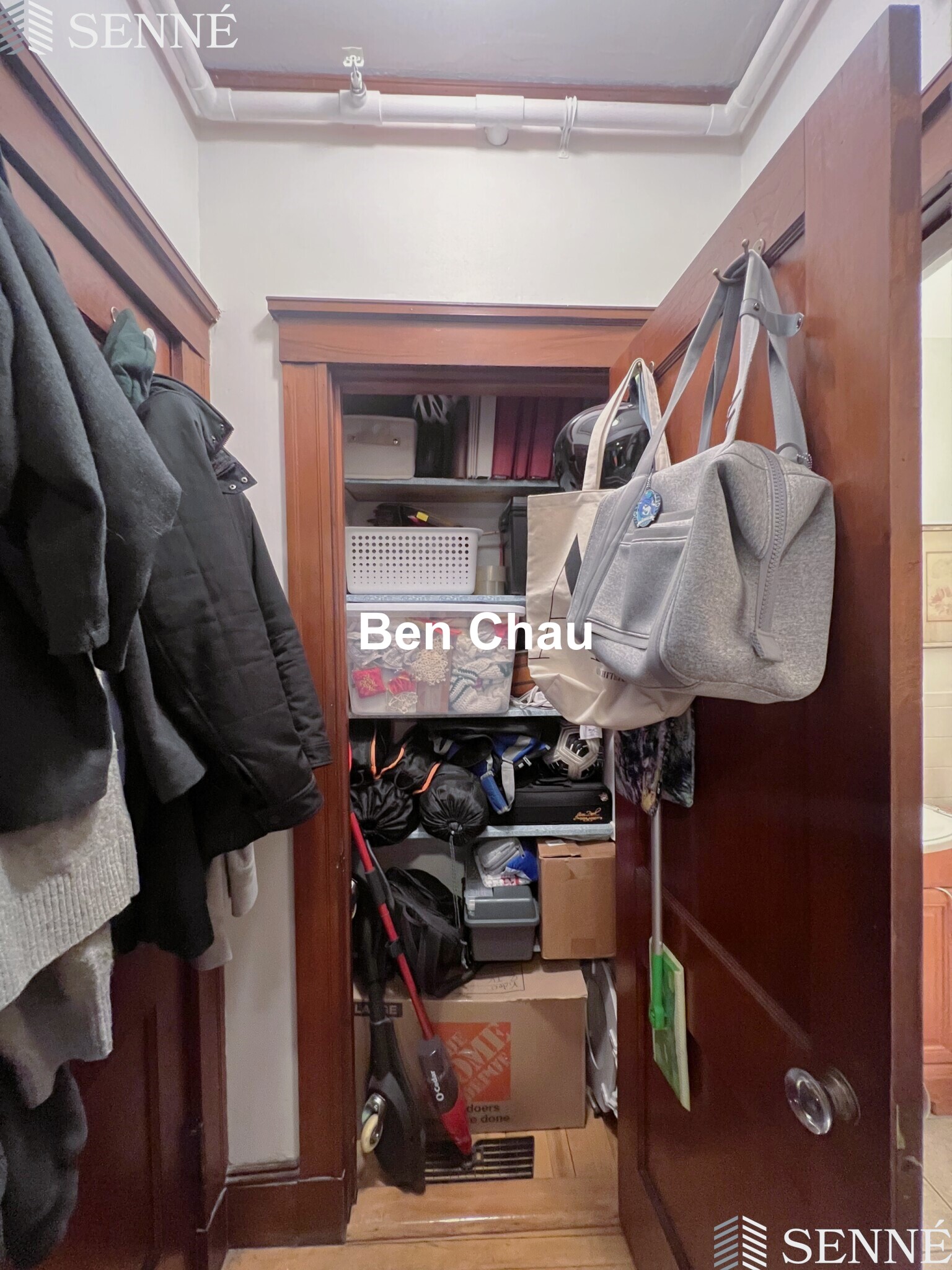 3 Linnaean St, Neighborhood Nine