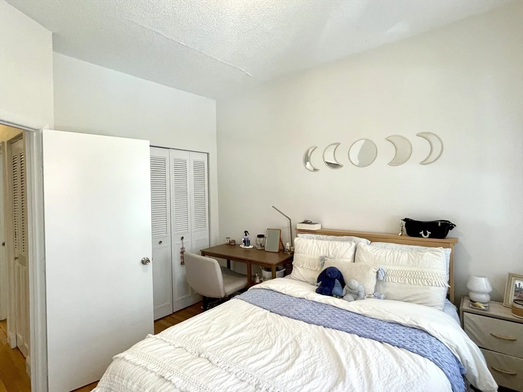 225 East Berkeley St, South End