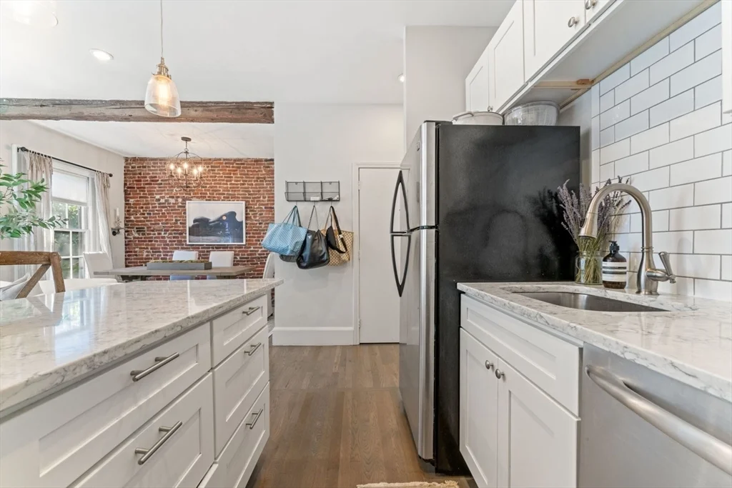 91 Waltham St, South End