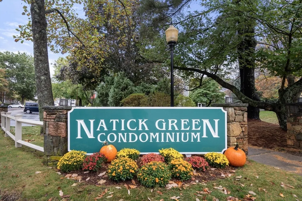 11 Silver Hill Ln, Natick
