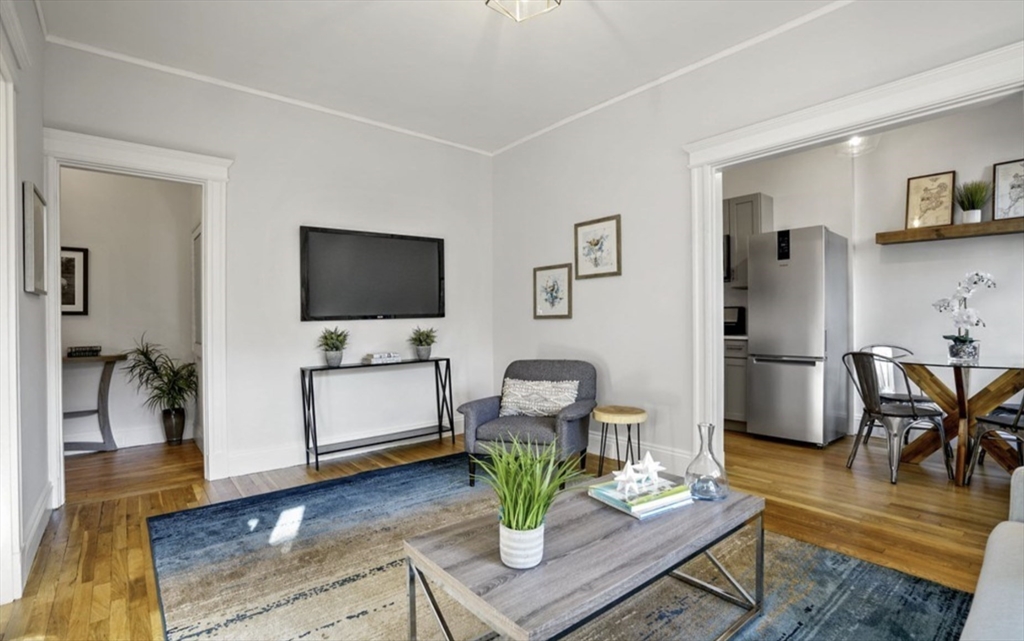 5 Crawford St, Central Square