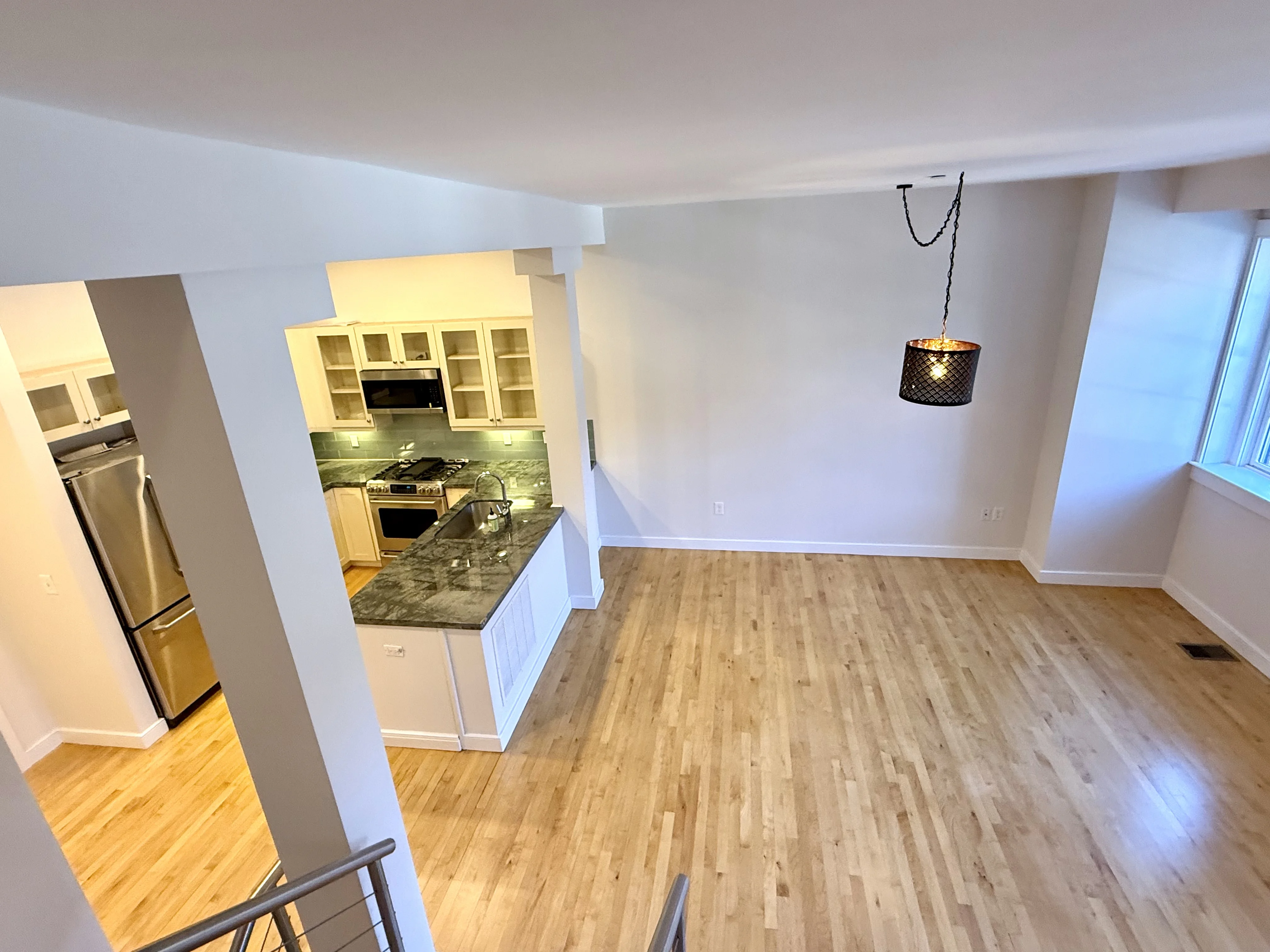 72 Hamilton St, Cambridgeport