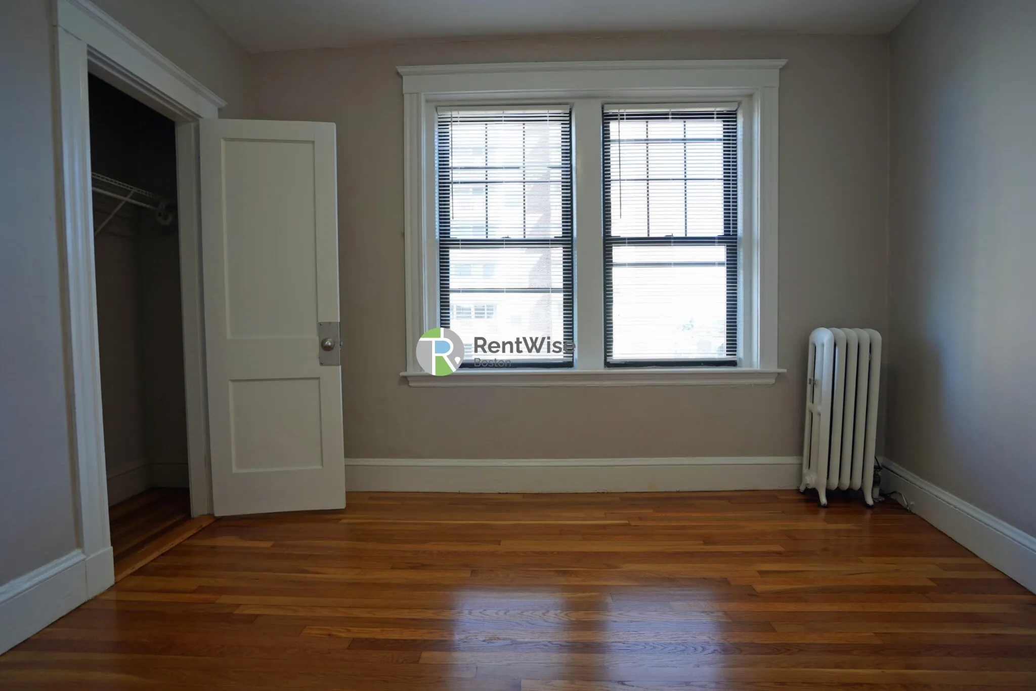 292 Harvard St, Mid-Cambridge