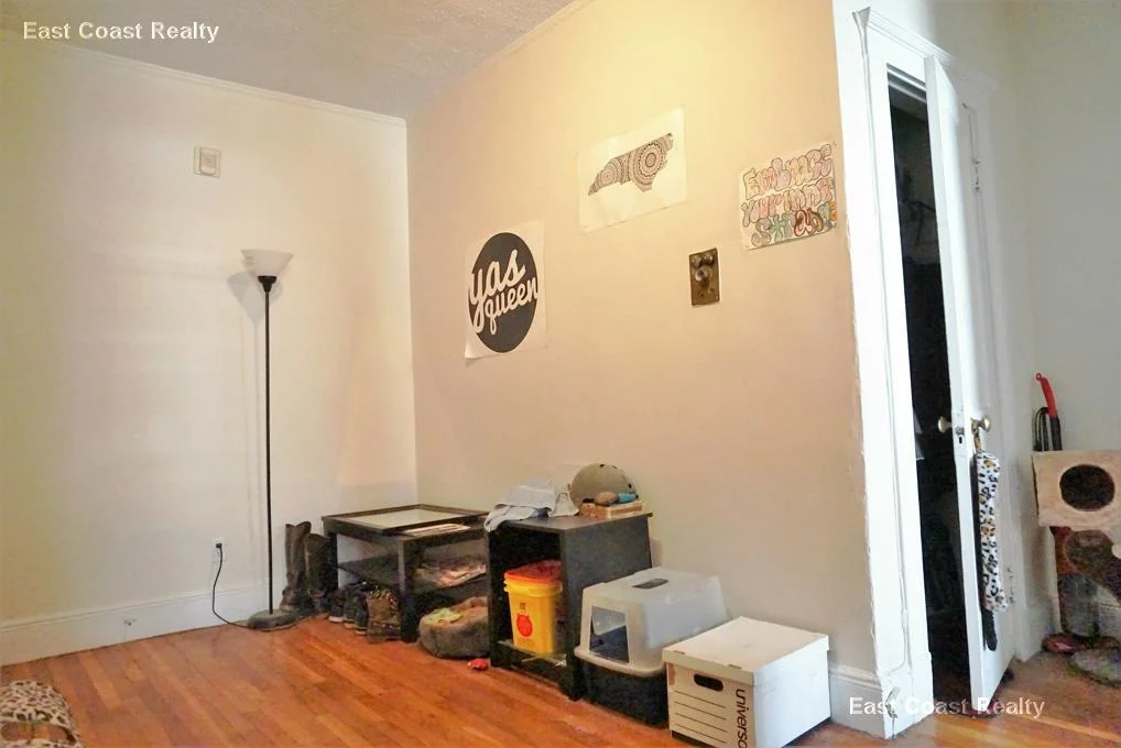 11 Carol Ave, Brighton