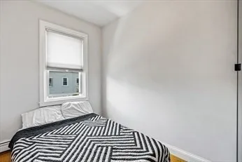 195 Bunker Hill St, Charlestown