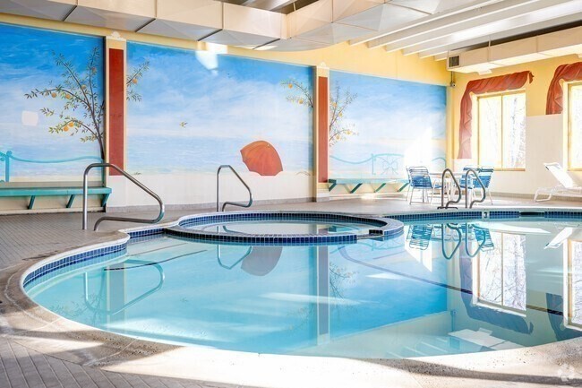 95 Audubon Rd, Wakefield