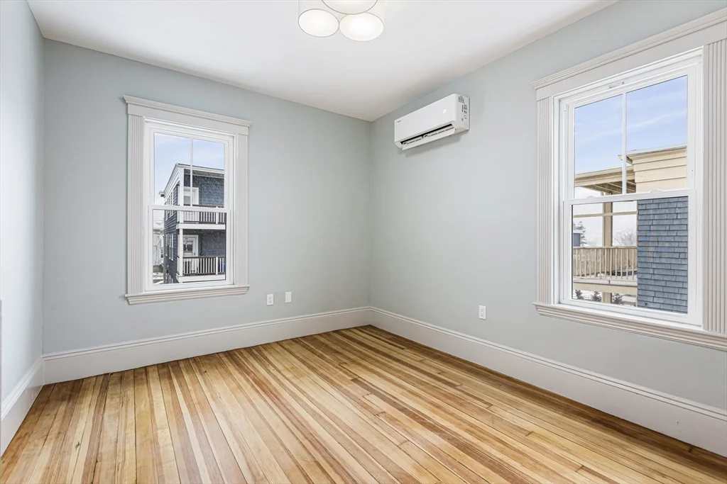 41 Westmoreland, Dorchester