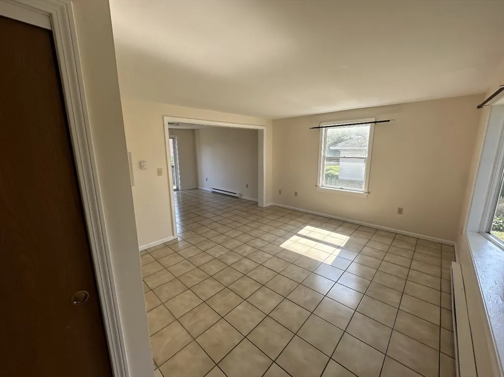 21A Mystic River Rd, West Medford