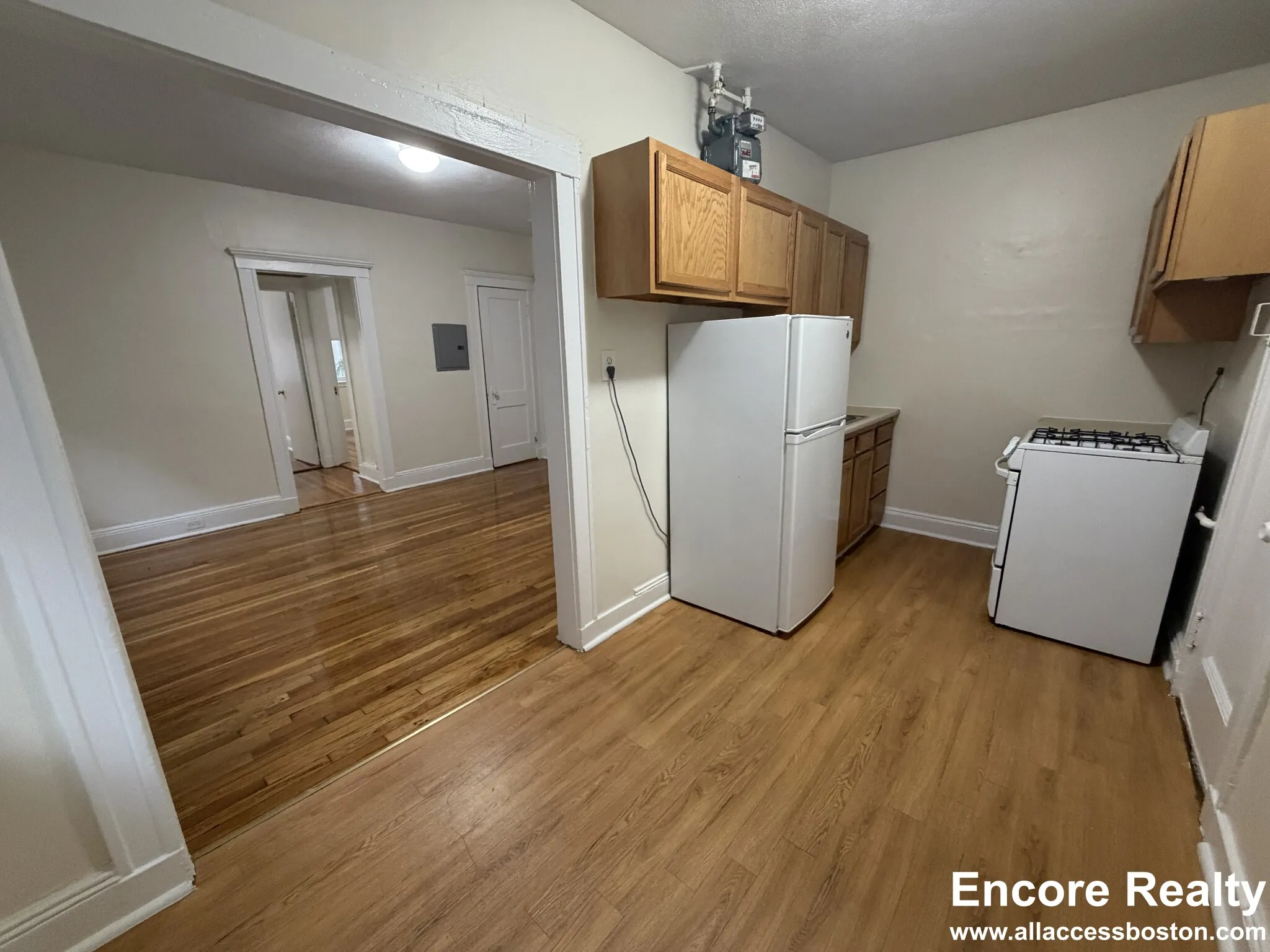 109 Brainerd Rd, Brighton