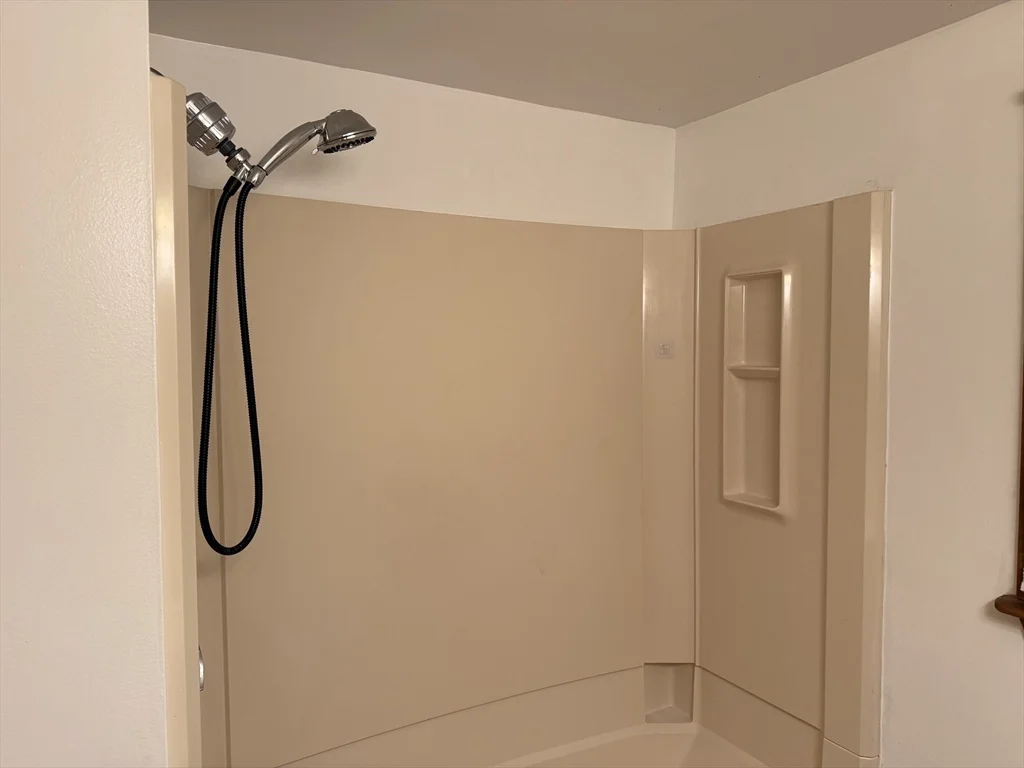 192 Spring St, Bridgewater