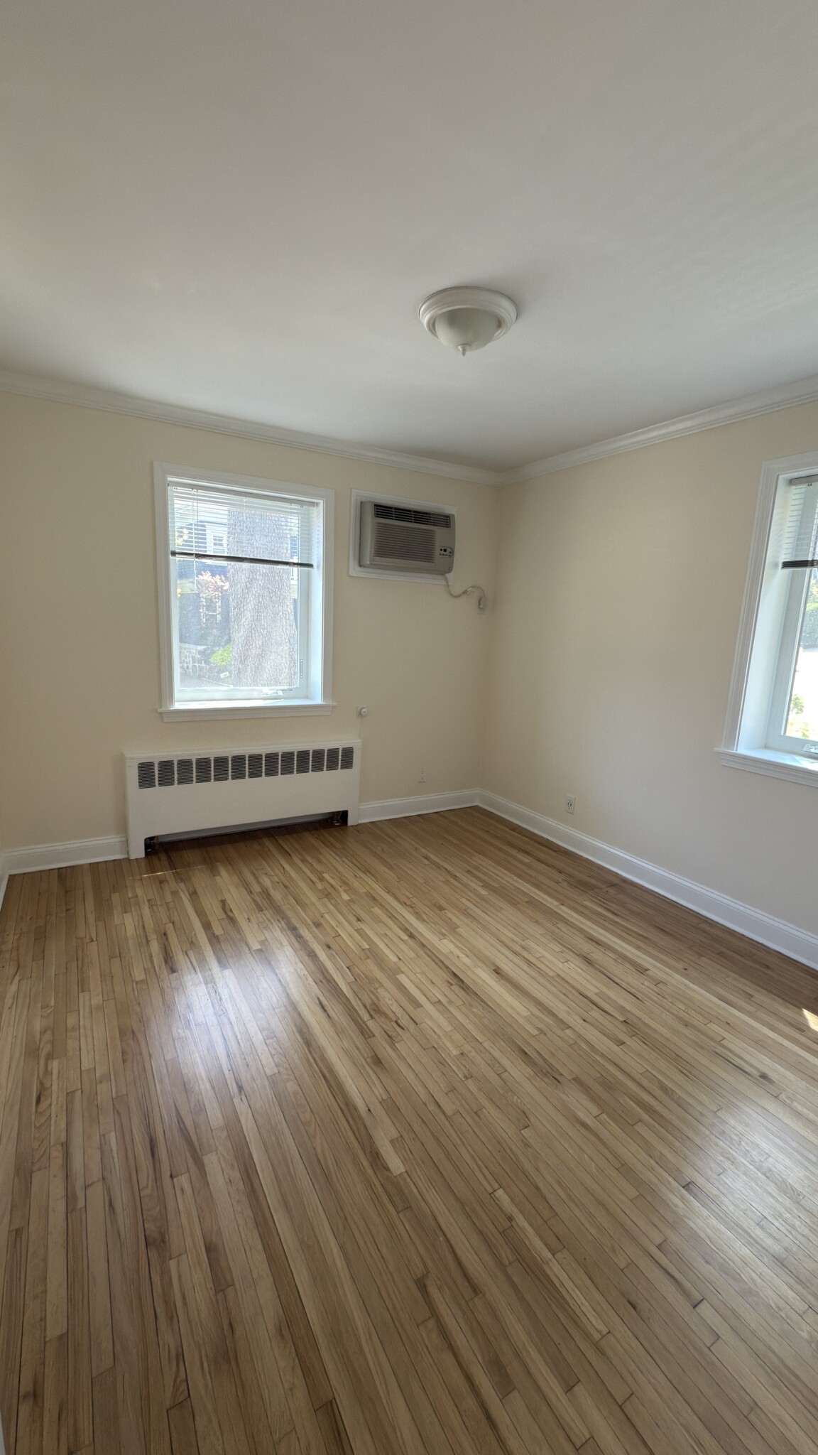 84 Saint Paul St, Coolidge Corner