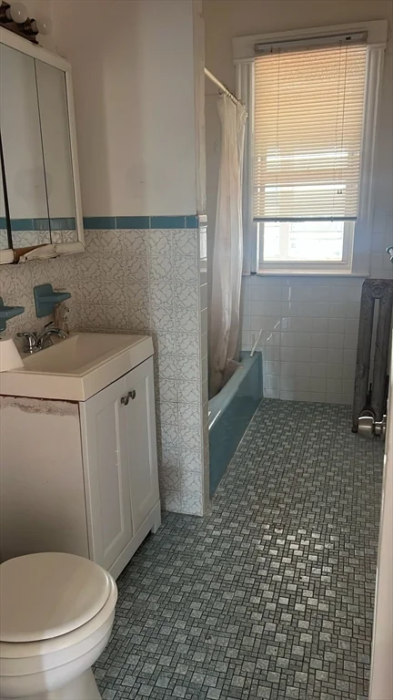 1901 Beacon St, Brookline