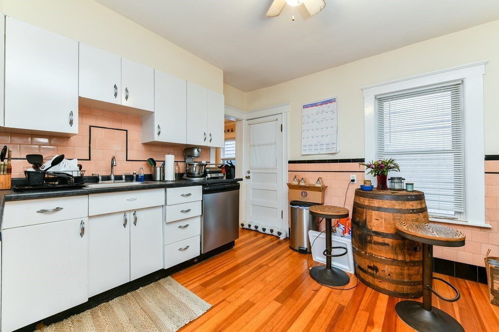 419 E 7th, South Boston