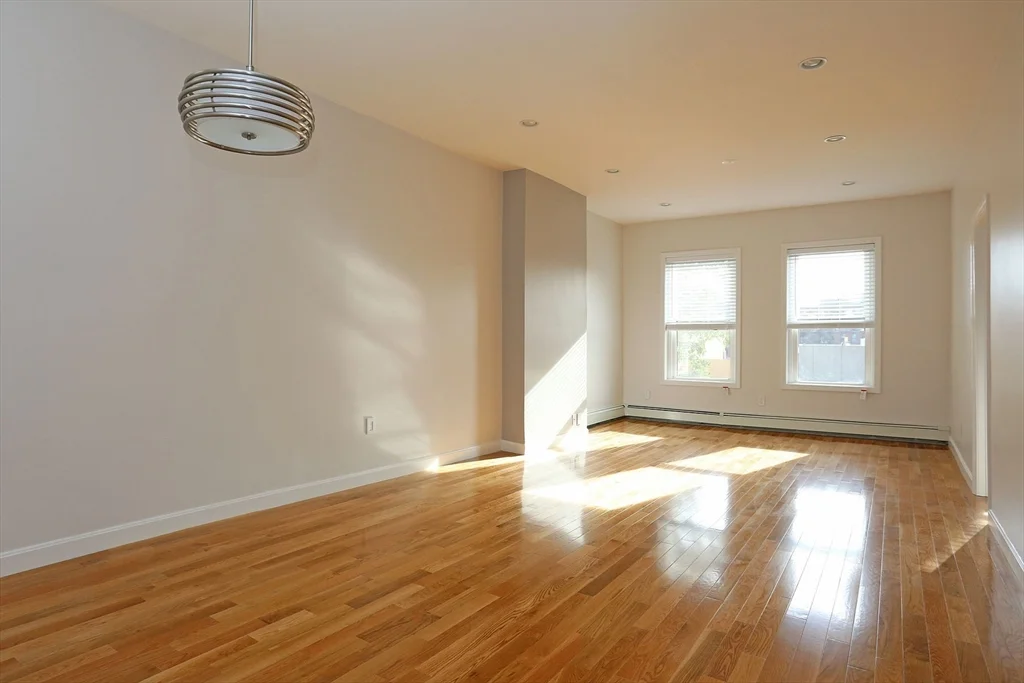 102 Union Park St, South End