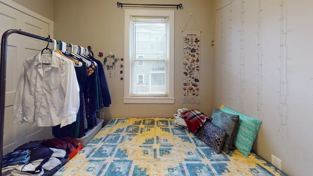 4 Boylston St, Jamaica Plain