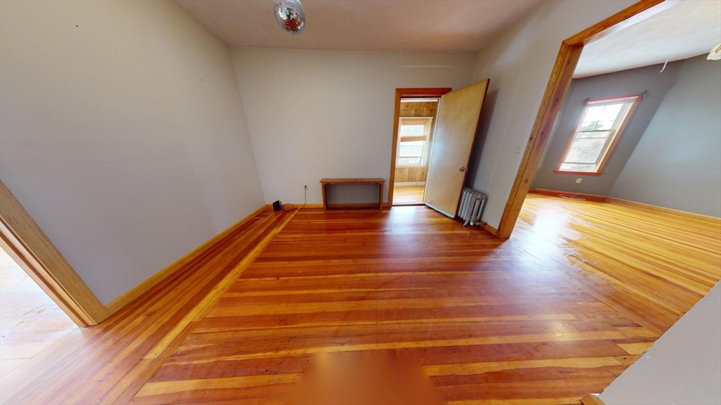 27 Princeton St, Medford