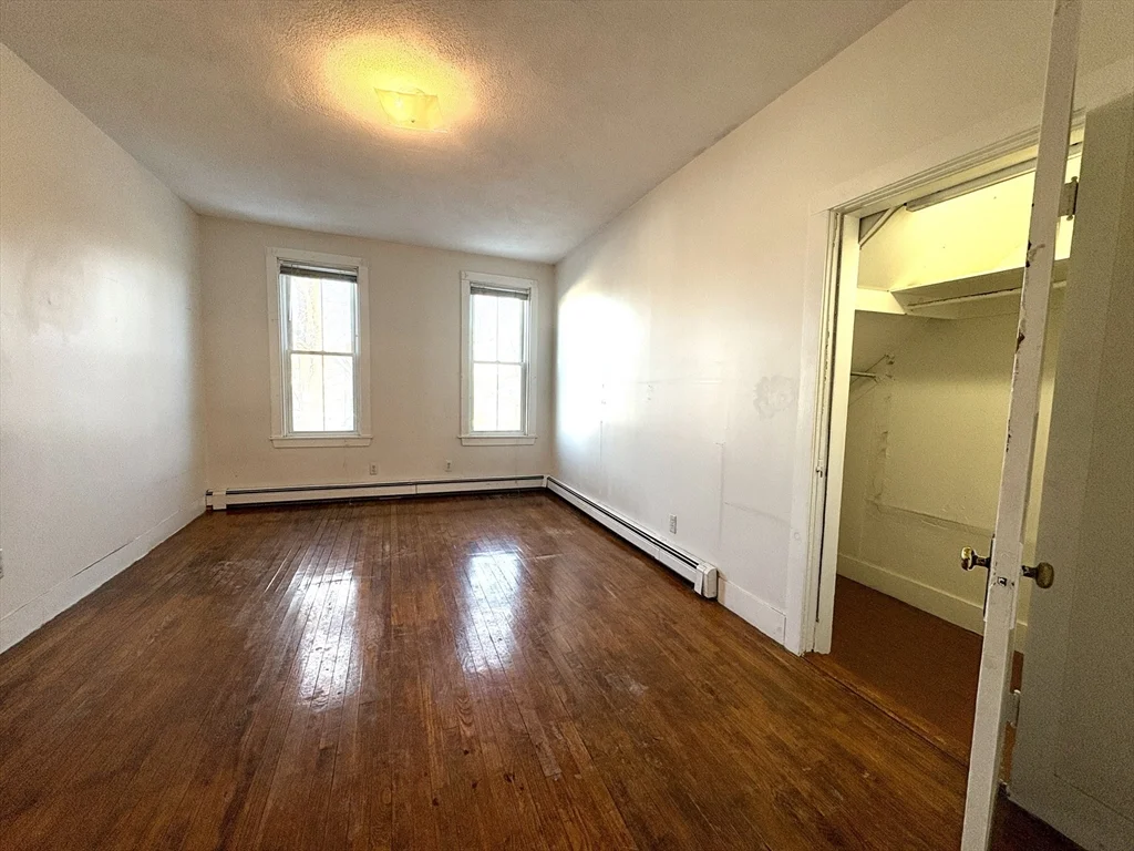 26 Saint James St, Newton