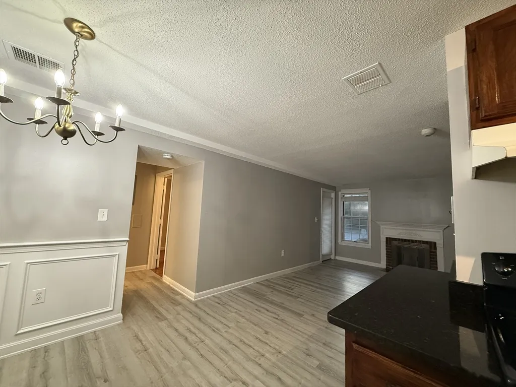 34 Walden Dr, Natick