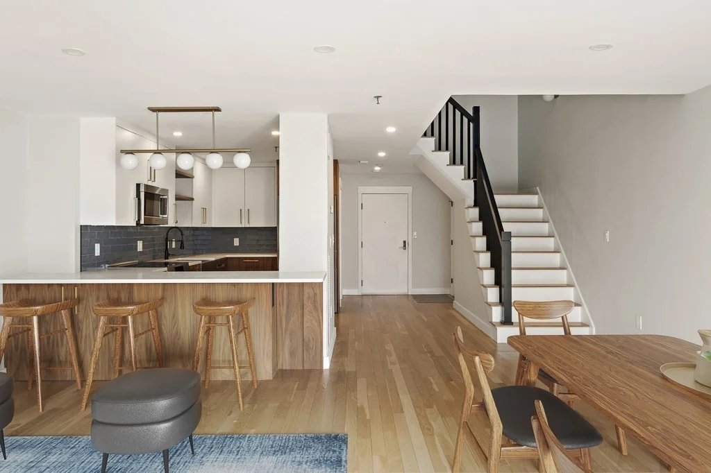 199 Coolidge Ave, Watertown