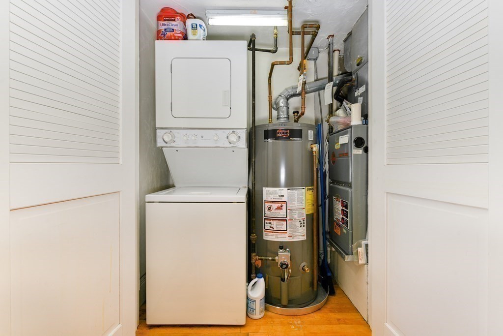 39 Dorchester St, South Boston