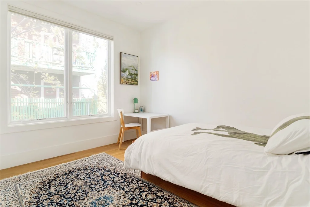 205 Pearl St, Cambridgeport